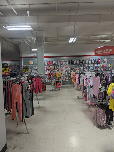 Clothing Store «Forman Mills», reviews and photos, 4411 N Market St, Wilmington, DE 19802, USA