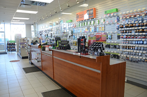 Car Battery Store «Batteries Plus Bulbs», reviews and photos, 1492 S Randall Rd, Geneva, IL 60134, USA