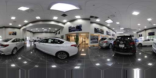 Hyundai Dealer «Knauz Hyundai», reviews and photos, 775 Rockland Rd, Lake Bluff, IL 60044, USA