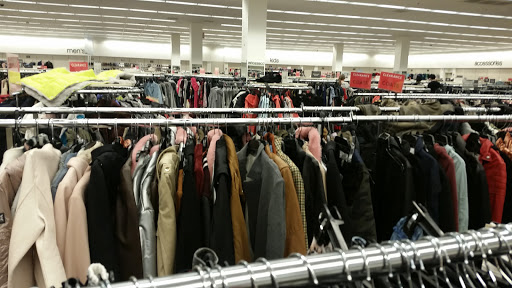 Department Store «Nordstrom Rack Tanasbourne Town Center», reviews and photos, 18100 NW Evergreen Pkwy, Beaverton, OR 97006, USA