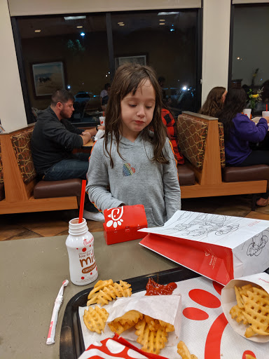 Fast Food Restaurant «Chick-fil-A», reviews and photos, 449 N Moorpark Rd, Thousand Oaks, CA 91360, USA