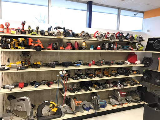 Pawn Shop «River City Pawn & Jewelry», reviews and photos, 417 Main St, Schertz, TX 78154, USA