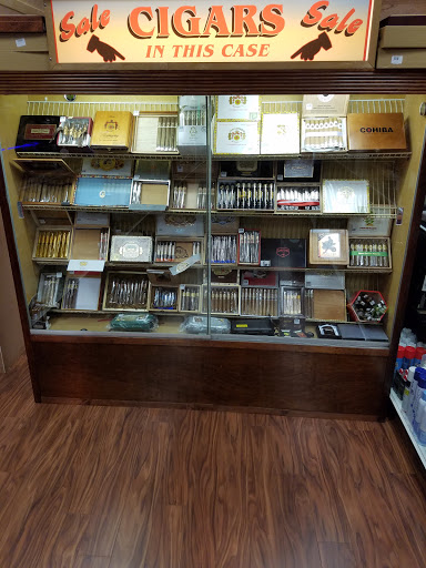 Tobacco Shop «Sky High Smoke Shop», reviews and photos, 19801 NW 27th Ave, Miami Gardens, FL 33056, USA