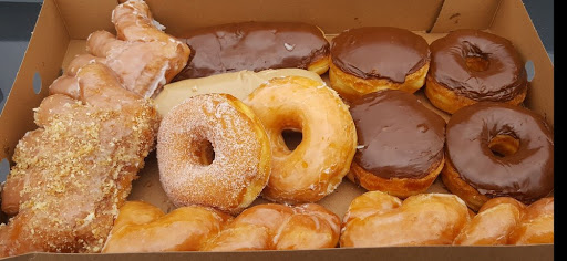 Donut Shop «Tasty Donuts and Cafe», reviews and photos, 8205 Santa Monica Blvd, West Hollywood, CA 90046, USA