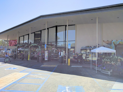 Grocery Store «Vons», reviews and photos, 410 Manhattan Beach Blvd, Manhattan Beach, CA 90266, USA
