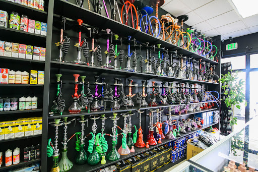 House of Hookahs Smoke Shop and Vape Shop WVC Redwood