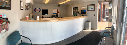 Auto Repair Shop «Neighborhood Auto Services», reviews and photos, 823 Kempton St, New Bedford, MA 02740, USA