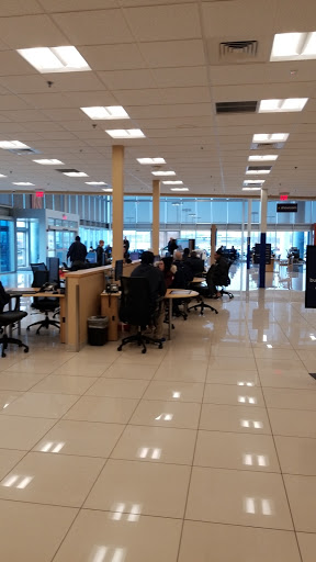 Used Car Dealer «CarMax», reviews and photos, 3320 Odyssey Ct, Naperville, IL 60563, USA