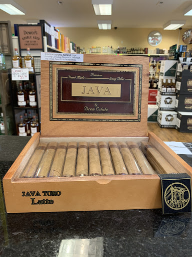 Liquor Store «Peavine Wine & Spirits», reviews and photos, 745 Peavine Rd, Crossville, TN 38571, USA