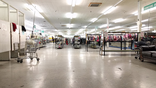 Thrift Store «Sav More Thrift», reviews and photos, 2025 W 1st St, Santa Ana, CA 92703, USA