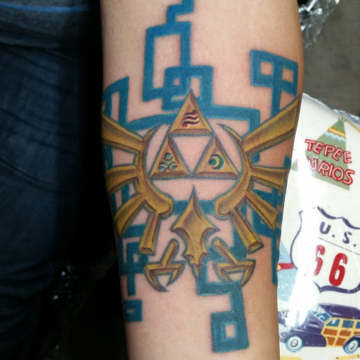 Tattoo Shop «Custom Tattoos By Andy», reviews and photos, 239 Alamo Beach Rd, Pipe Creek, TX 78063, USA