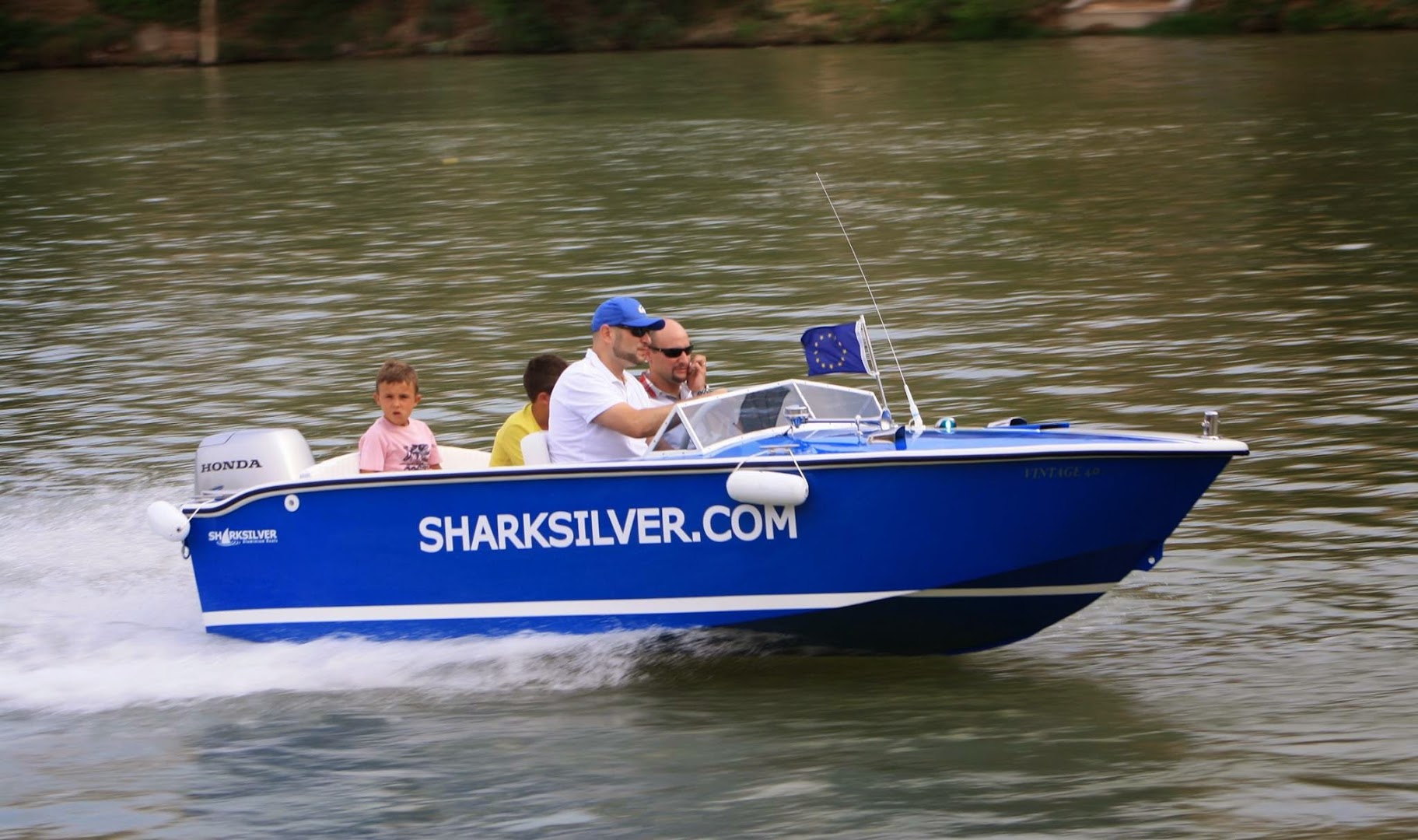 SharkSilver Aluminium Boats Astillero