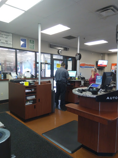 Tire Shop «Firestone Complete Auto Care», reviews and photos, 33 Palomba Dr, Enfield, CT 06082, USA