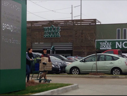 Whole Foods Market, 300 N Broad St, New Orleans, LA 70119, USA, 