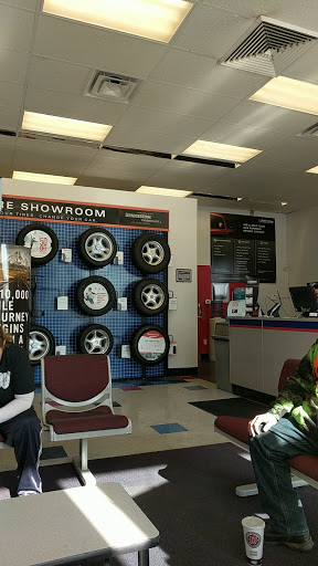 Tire Shop «Firestone Complete Auto Care», reviews and photos, 940 Wabash Ave, Terre Haute, IN 47807, USA