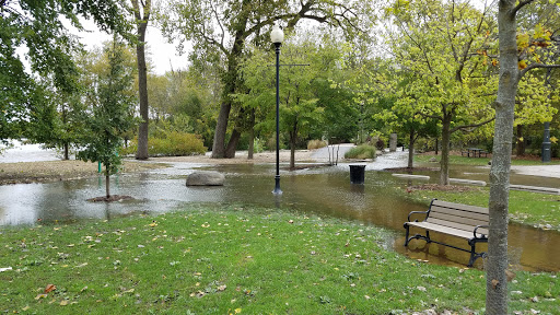 Park «Hudson Crossing Park», reviews and photos, S Harrison St, Oswego, IL 60543, USA