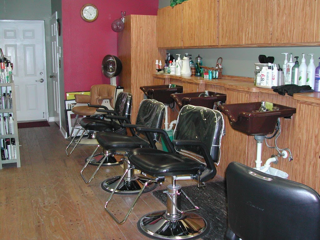 Jazz N Hair Studio 33765