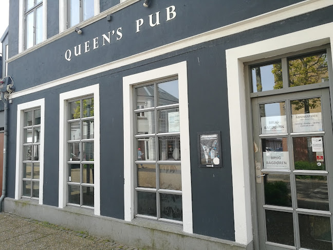 Queen's Pub & Sport - Bar