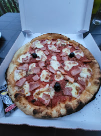 Plats et boissons du Pizzeria Dark-Garoh Pizza à Martigues - n°13