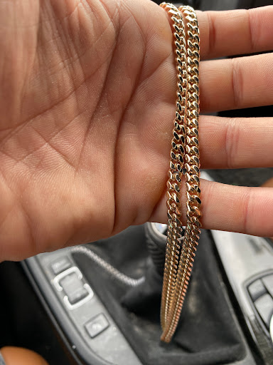 Jewelry Store «Gold King Jewelers», reviews and photos, 272 Towne Center Cir, Sanford, FL 32771, USA