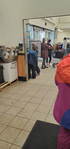 Grocery Store «Family Fare Supermarket», reviews and photos, 1185 Washington Ave, Holland, MI 49423, USA