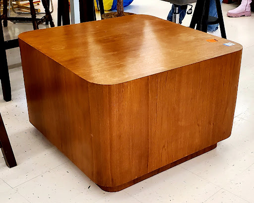 Thrift Store «Value Village», reviews and photos