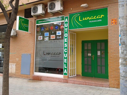 Autoescuela Lunacar