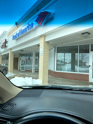 Shopping Mall «Southland Shopping Center», reviews and photos, 6944 W 130th St, Middleburg Heights, OH 44130, USA