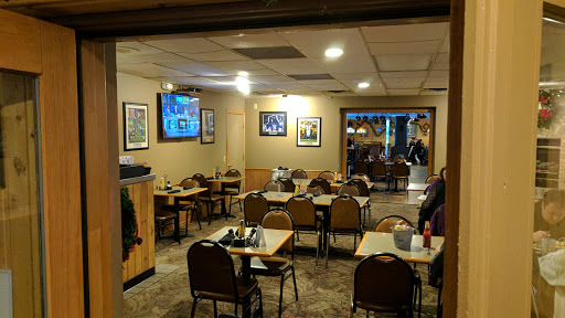 Bar & Grill «The Lookout Bar & Grill», reviews and photos, 8672 Pineview Ln N, Maple Grove, MN 55369, USA