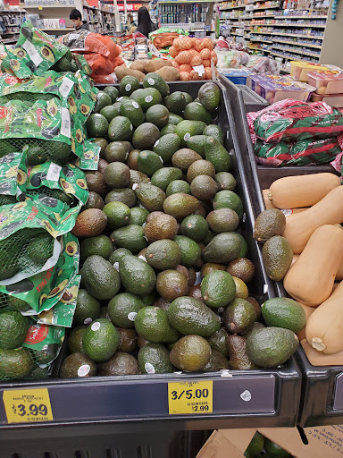 Grocery Store «Grocery Outlet Bargain Market», reviews and photos, 845 Harbor Blvd, West Sacramento, CA 95691, USA