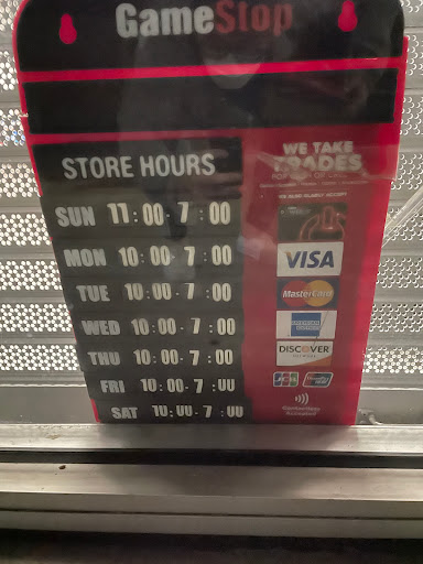 Video Game Store «GameStop», reviews and photos, 3980 Hollis St, Emeryville, CA 94608, USA