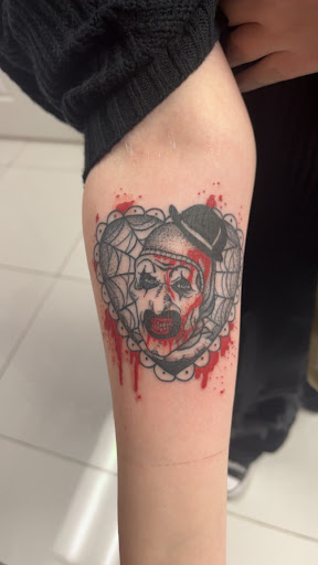 Explore top of foot tattoo ideas, creative tattoo ideas in Naples, available at Jewels Inkpire