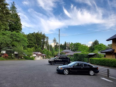 赤城神社 参拝者第一駐車場