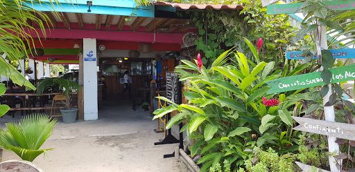 Tortugas Beach Bar & Grill