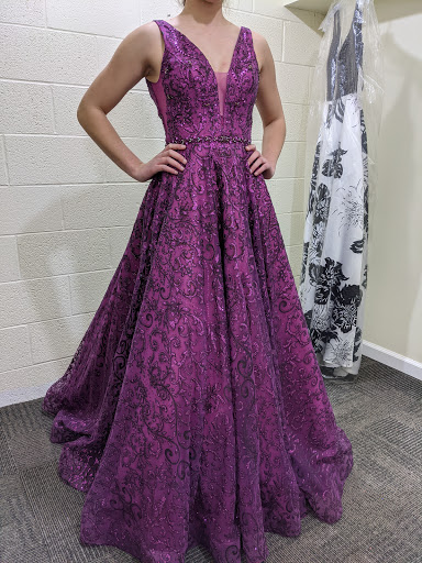 Bridal Shop «Bridal Dreams», reviews and photos, 115 S Market St, Oskaloosa, IA 52577, USA