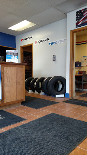 Tire Shop «K & W Tire», reviews and photos, 1328 N Hartland Rd, White River Junction, VT 05001, USA