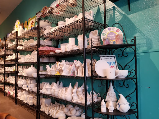 Pottery Store «Kiln Creations», reviews and photos, 60 N 9th St, Noblesville, IN 46060, USA