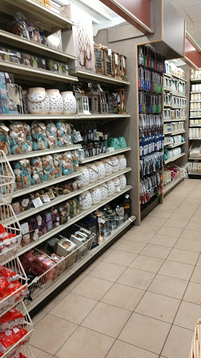 Home Goods Store «Christmas Tree Shops», reviews and photos, 916 Airport Center Rd, Allentown, PA 18109, USA