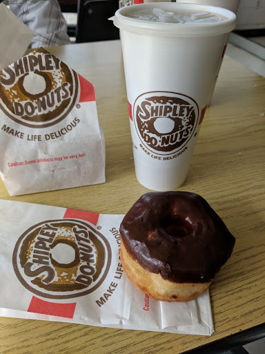 Donut Shop «Shipley Do-Nuts», reviews and photos, 501 E Abram St, Arlington, TX 76010, USA