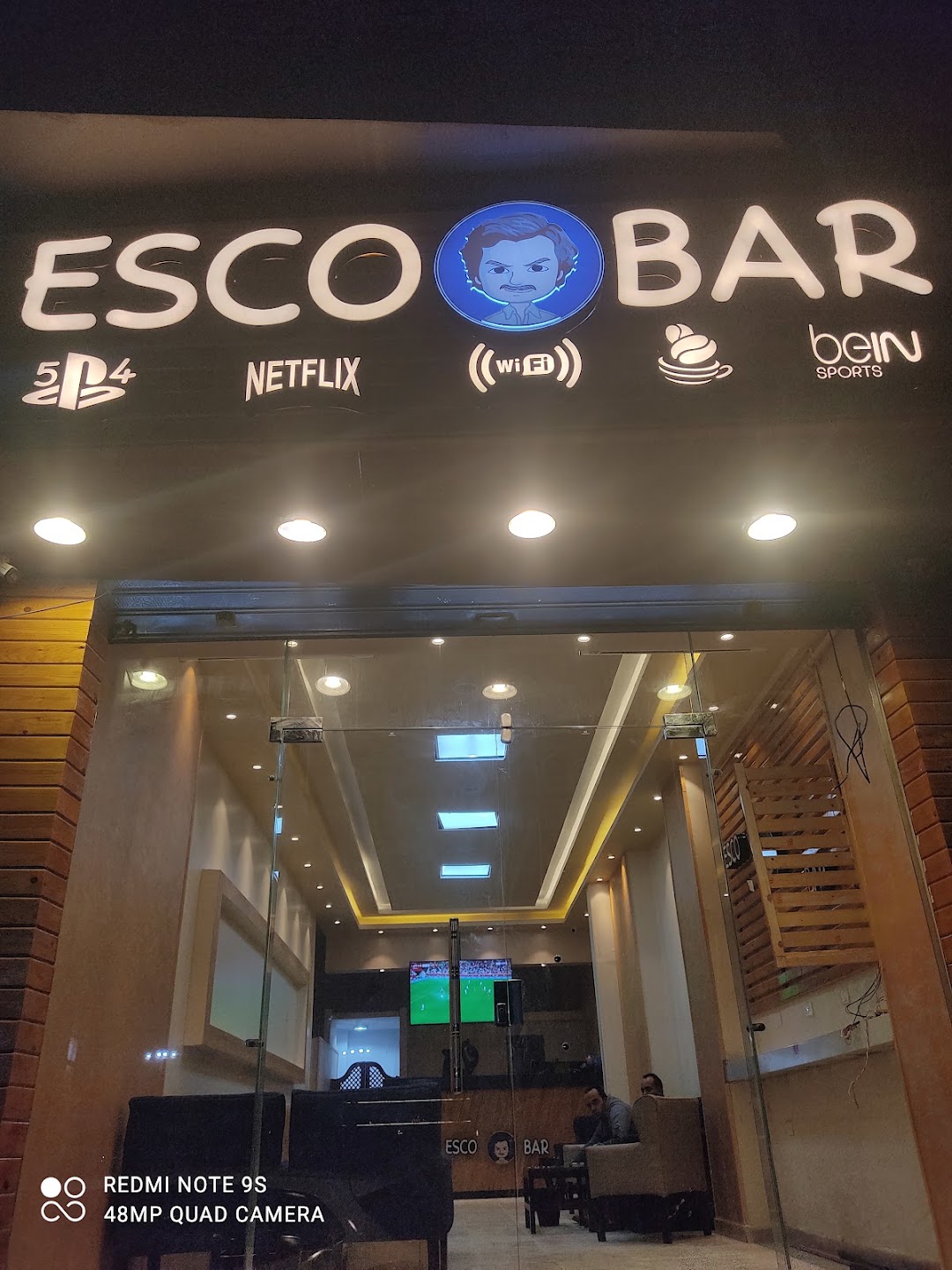 Escobar PlayStation & Cafe