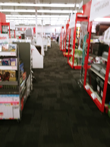 Office Supply Store «Staples», reviews and photos, 125 E Davis Dr, Terre Haute, IN 47802, USA