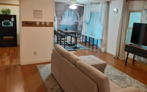 House Cleaning Service «MOLLY MAID of Northwest New Castle County», reviews and photos, 26 Prestbury Square, Newark, DE 19713, USA