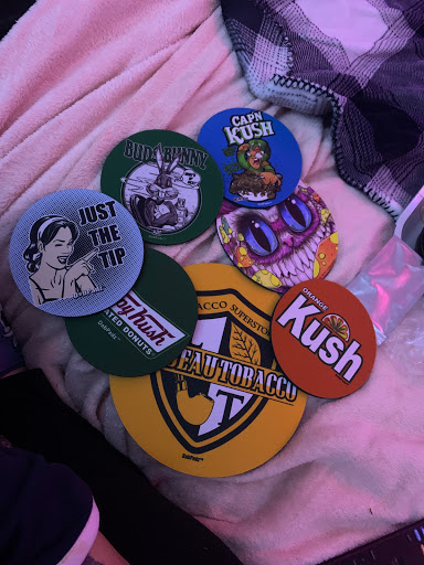 Tobacco Shop «Lambeau Tobacco», reviews and photos, 6430 Green Bay Rd #102, Kenosha, WI 53142, USA