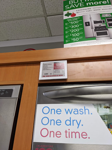Appliance Store «P.C. Richard & Son», reviews and photos, 113-14 Queens Blvd, Forest Hills, NY 11375, USA