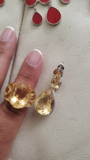 Jewelry Repair Service «Gem Store», reviews and photos, 9933 Kingston Pike, Knoxville, TN 37922, USA