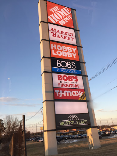 Home Improvement Store «The Home Depot», reviews and photos, 1100 Newport Ave, South Attleboro, MA 02703, USA