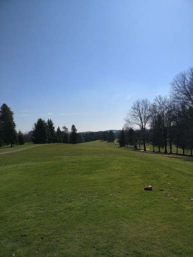 Golf Course «Pittsburgh North Golf Course», reviews and photos, 3800 Bakerstown Rd, Bakerstown, PA 15007, USA