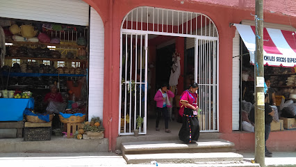 Fonda Mayxol - Mercado Morelos, Calle Gral. Lazaro Cardenas s/n, Centro, 69700 Santiago Juxtlahuaca, Oax., Mexico