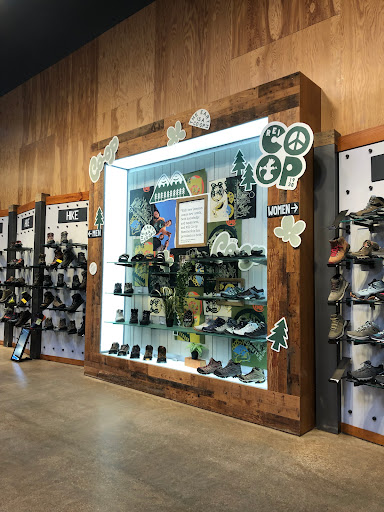 Camping Store «REI», reviews and photos, 5929 Northwest Hwy, Dallas, TX 75231, USA