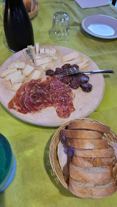 Plats et boissons Bed & Breakfast Lago Secco B&B 02011 Illica